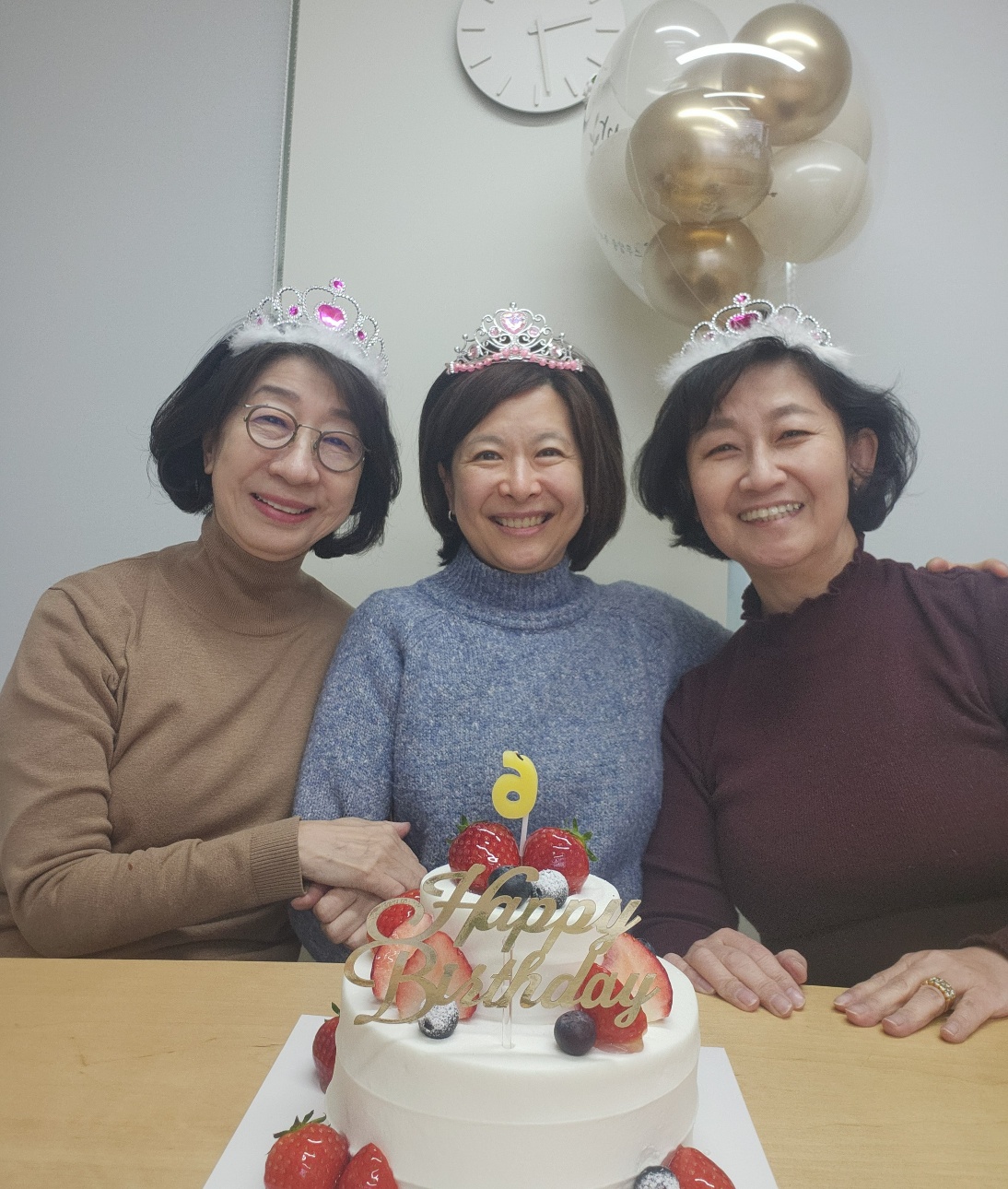 센터6주년.jpg
